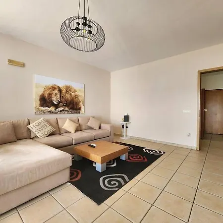 Apartament Fab's 2 Bedroom Flat Tirana
