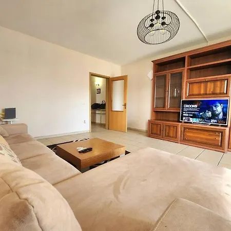 Fab's 2 Bedroom Flat Apartment *